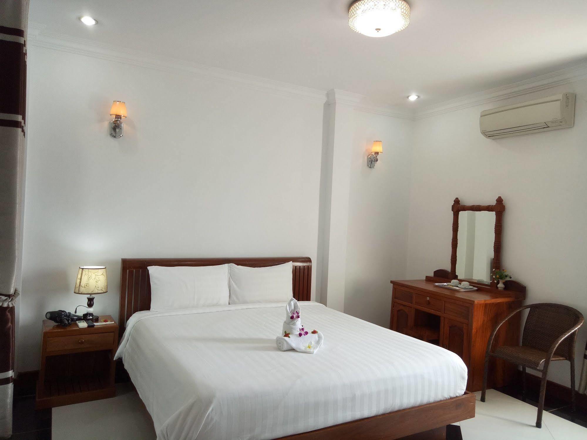 Oriental Siem Reap Exterior foto